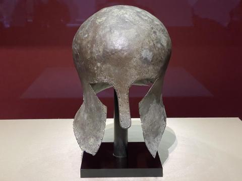 コリントス式兜