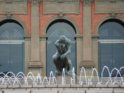 ロダン 考える人