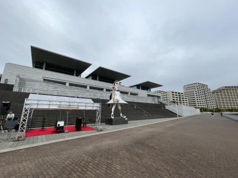 ヤノベケンジ サンシスター -なぎさ-