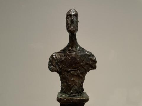 ジャコメッティ「石碑I」