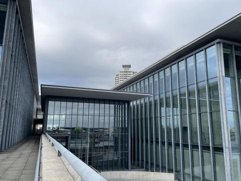兵庫県立美術館