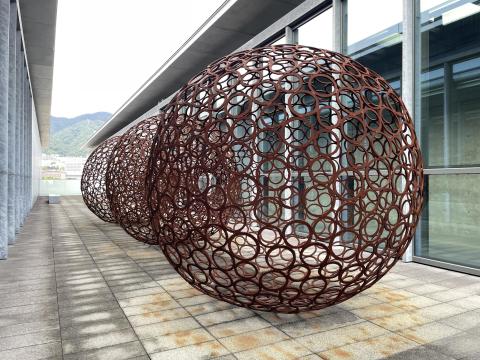 青木野枝「風のデッキ」