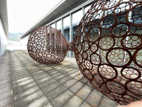 青木野枝「風のデッキ」