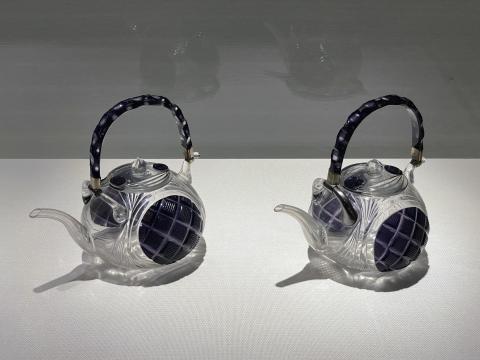 手彫り切子紫色被せガラスちろり