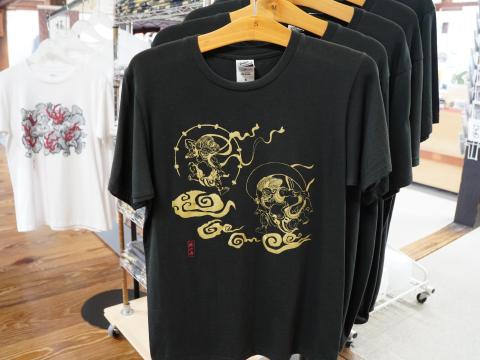 Tシャツ