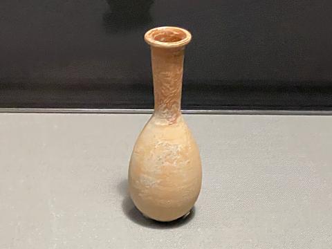 ㊹白色陶器紡錘形香油壺エトルリア出土