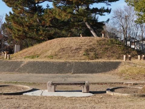 無明塚古墳